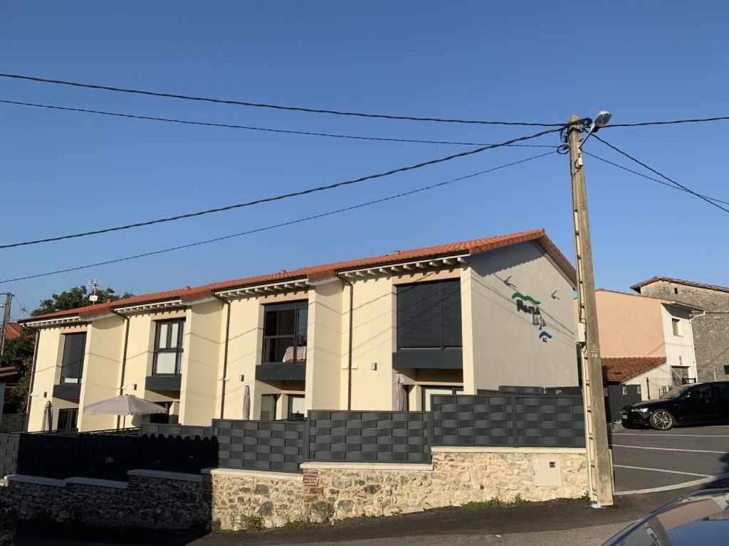 Adosadoduplex Marea Baja 3 Zona Playa Ideal Familias Parejas Y Amigos 利亚内斯 外观 照片